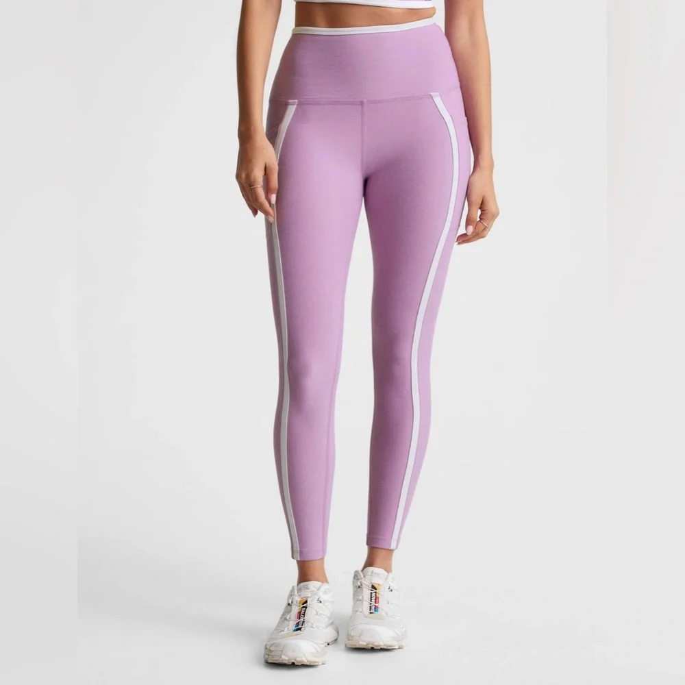 Beyond Yoga | Spacedye New Moves Set in Lilac Purple - Picture 9 of 13